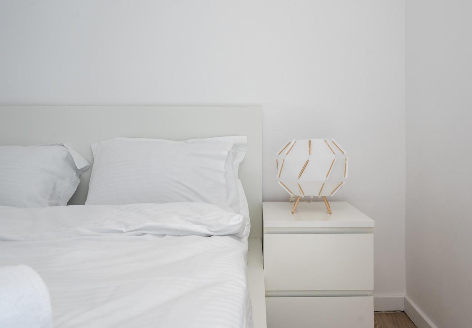 A Home Away - Politehnica Park Bucureşti Eksteriør bilde